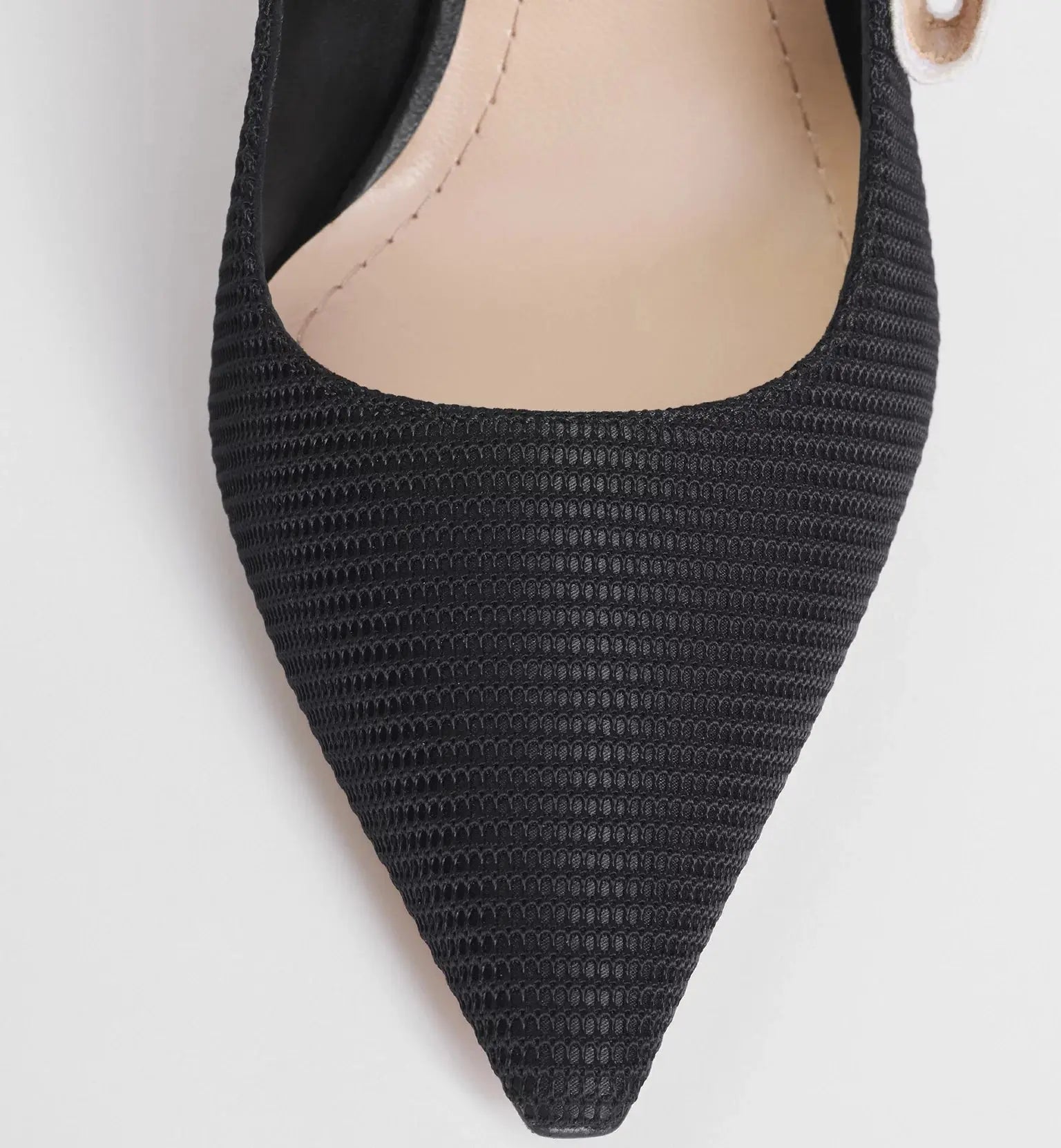 Comment choisir des escarpins de luxe : le guide complet 2026