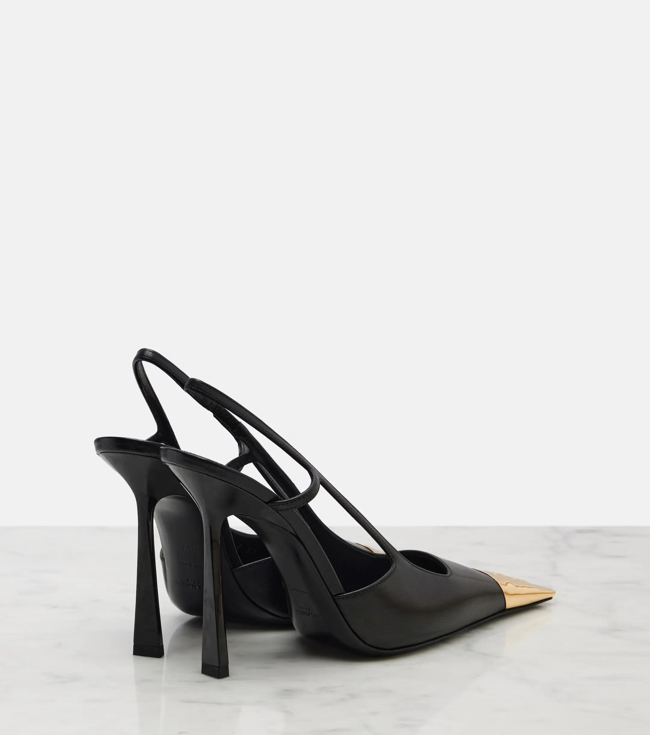 Escarpins parisiens cuir agneau noir détail laiton